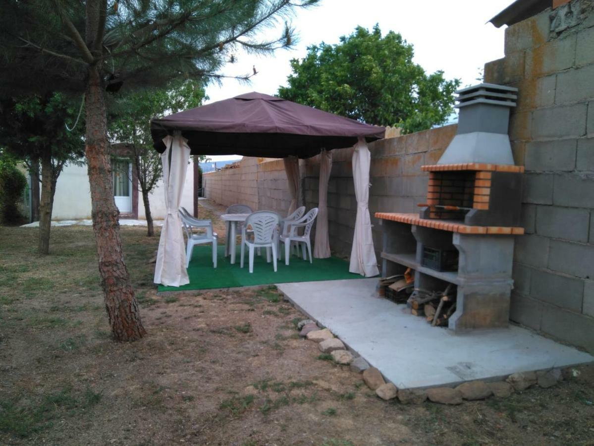 La Casa De Colores Villa Munopepe ภายนอก รูปภาพ